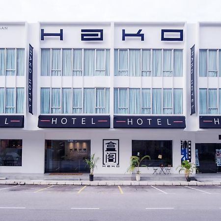 Hako Hotel Skudai Exteriör bild